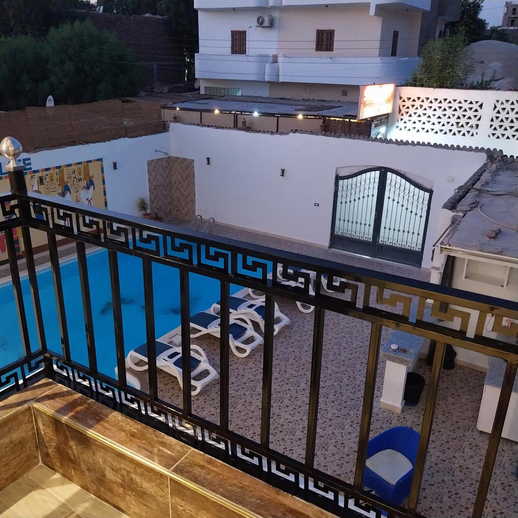 Villa Golden Life Apartments, New Property With Pool Access Luxor Exteriör bild